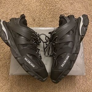 Balenciaga track led